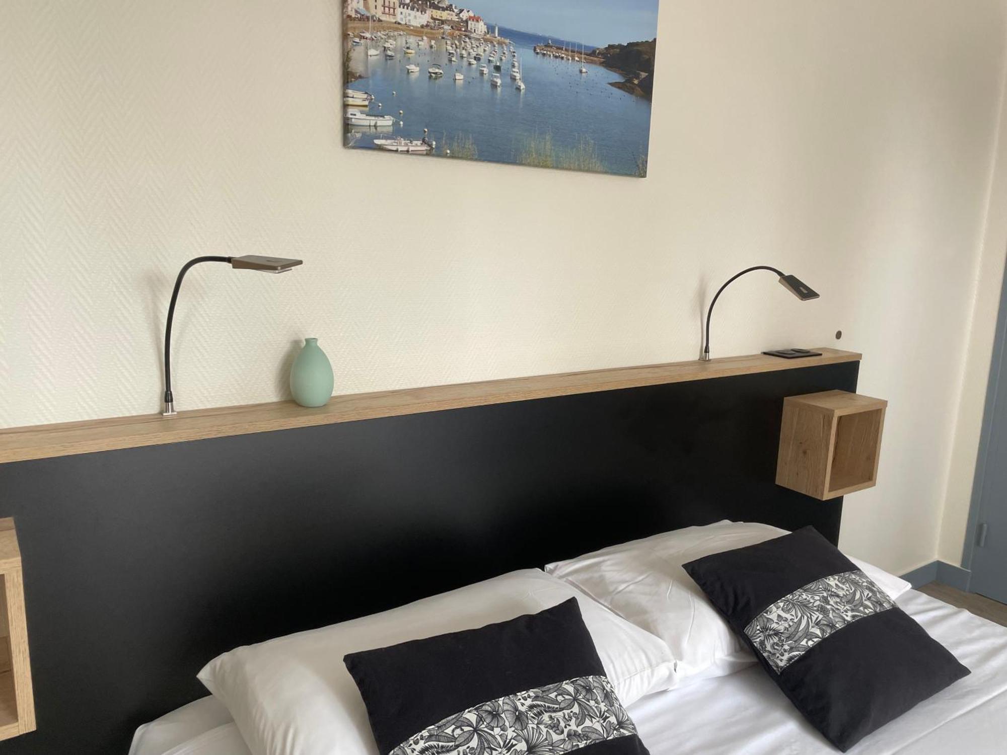 Hotel Aux Tamaris Sauzon Buitenkant foto