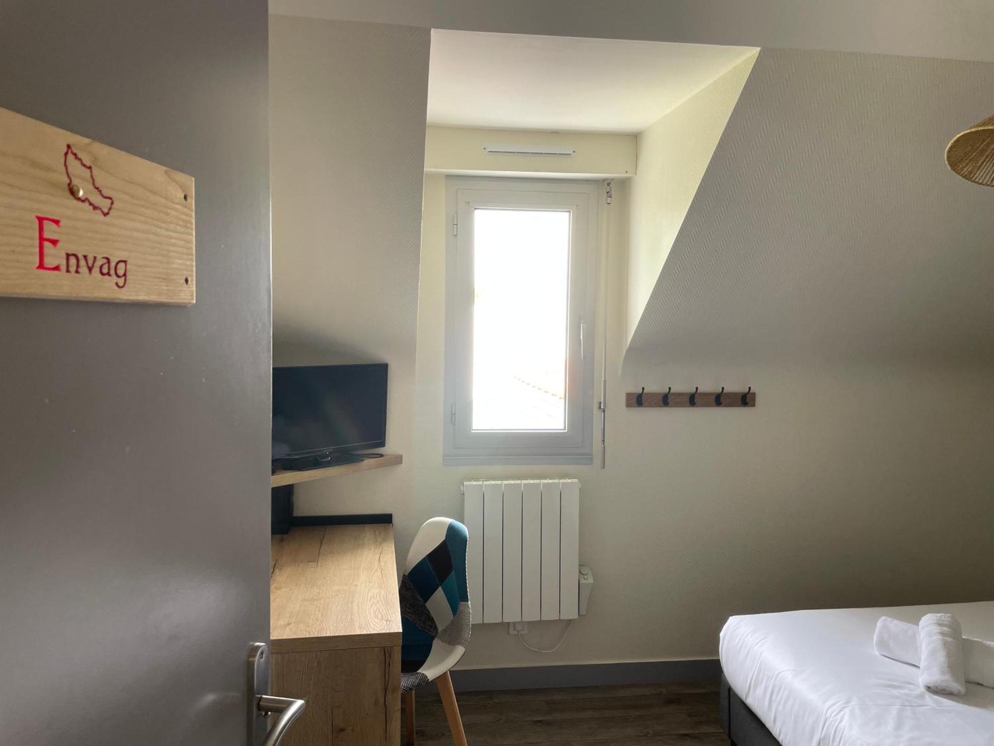 Hotel Aux Tamaris Sauzon Buitenkant foto