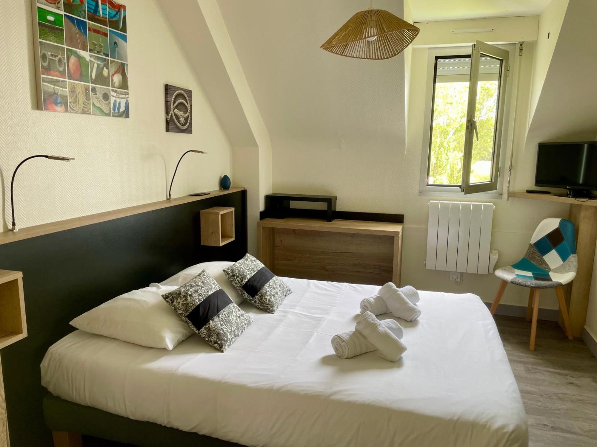 Hotel Aux Tamaris Sauzon Buitenkant foto